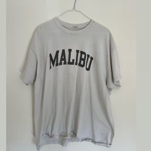 𝘣𝘳𝘢𝘯𝘥𝘺 𝘮𝘦𝘭𝘷𝘪𝘭𝘭𝘦 𝘰𝘷𝘦𝘴𝘪𝘻𝘦𝘥 𝘵𝘰𝘱